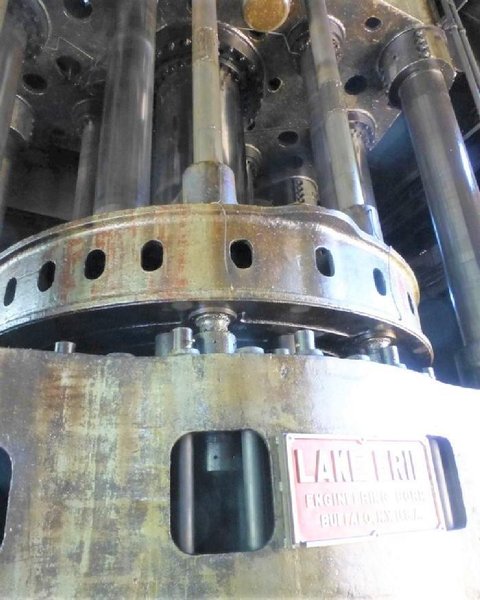 4,000 TON LAKE ERIE DOUBLE ACTION HYDRAULIC PRESS. STOCK # 2001020