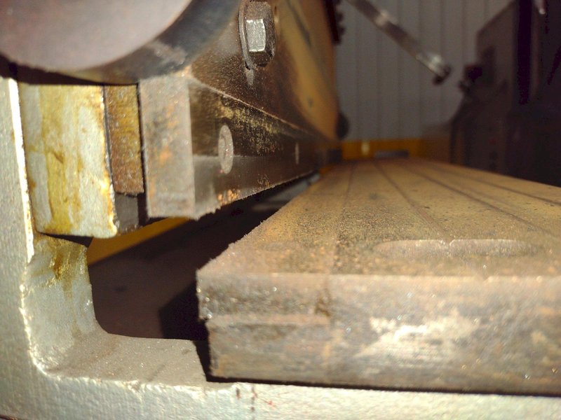 BENCH TOP SHEAR, BRAKE &amp; ROLL MACHINE: YOBRO #26222
