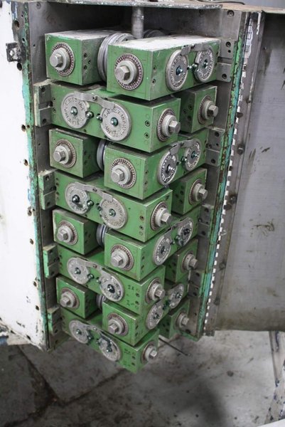8 STATION OAKLEY # R1 HORIZONTAL REDUCING MILL: STOCK #68026