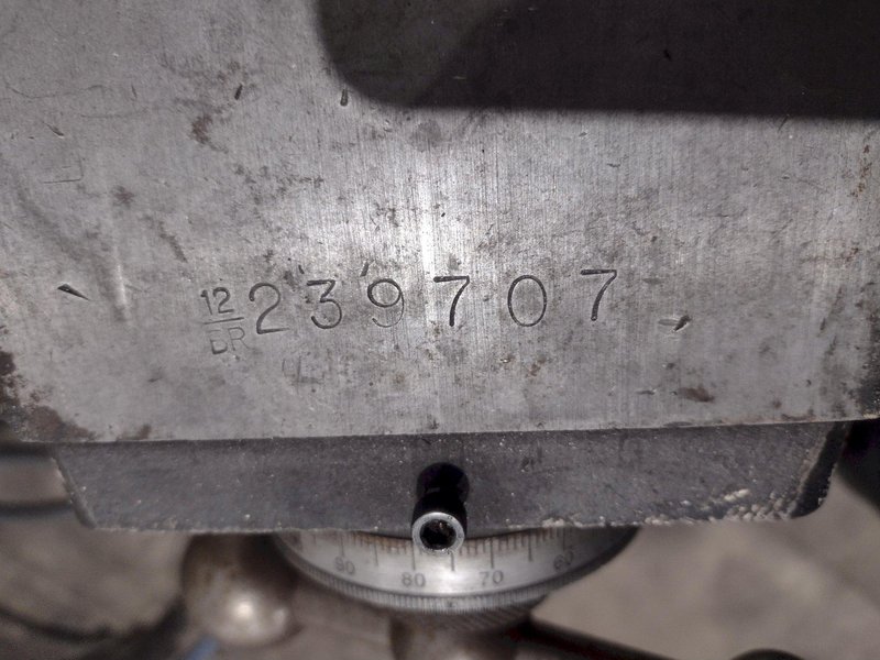 2 HP BRIDGEPORT SERIES I VERTICAL RAM TYPE MILL: YOBRO #24807