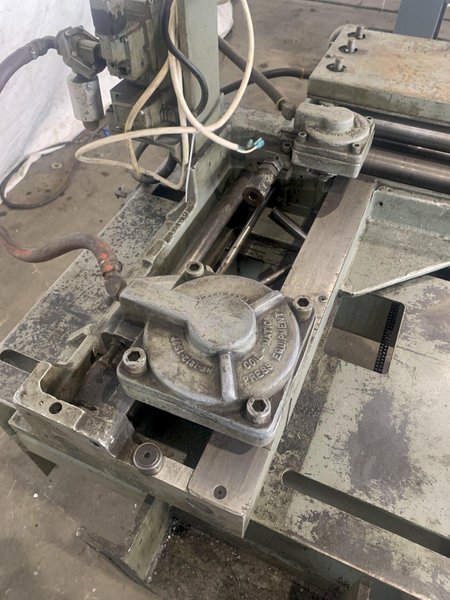 12" X 12" COIL-MATIC MODEL HF STRAIGHTENER. STOCK # 0362824.