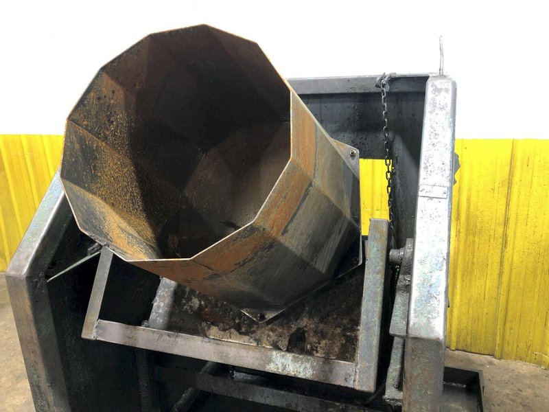 4 CU FT X 22" OAKLAND PRODUCTS MODEL TB-4 DEBURRING AND POLISHING BARREL  PARTS TUMBLER: STOCK 18184