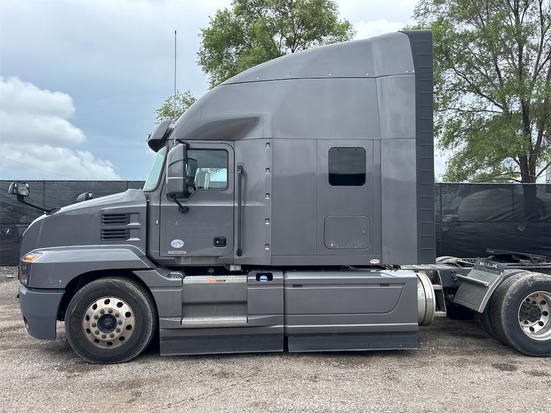 2024 Mack AN64T70 1M1AN4GY9RM040365