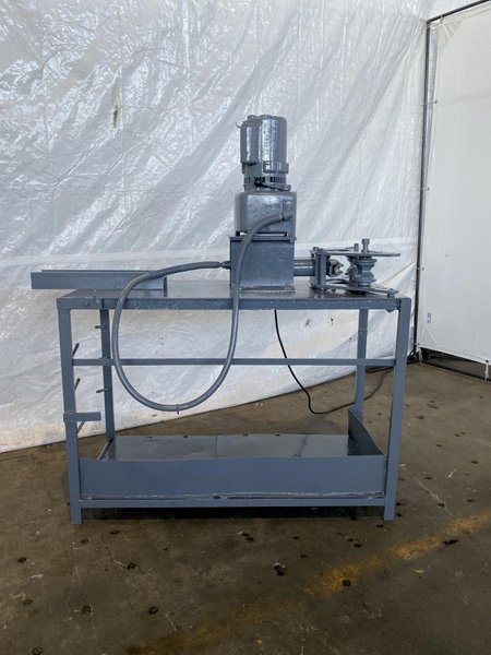 2" GREENLEE MODEL 795 HORIZONTAL HYDRAULIC TUBE BENDER. STOCK # 0742622