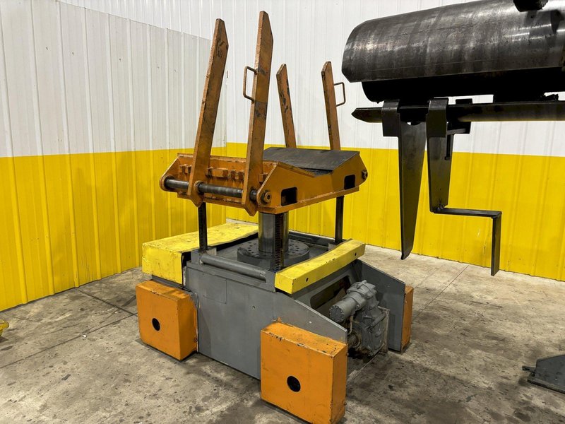 30,000 LB X 60" SESCO MODEL #55-523 MOTORIZED COIL REEL UNCOILER W/ COIL CAR: STOCK #21952