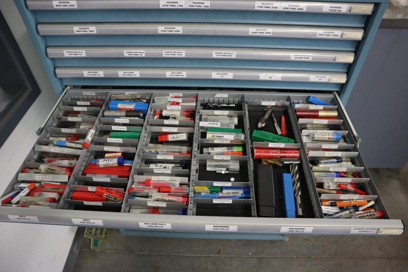 Lista HD Tool Cabinet LOADED with Perishable Cutting Tools, (14) Drawers- Auction Item