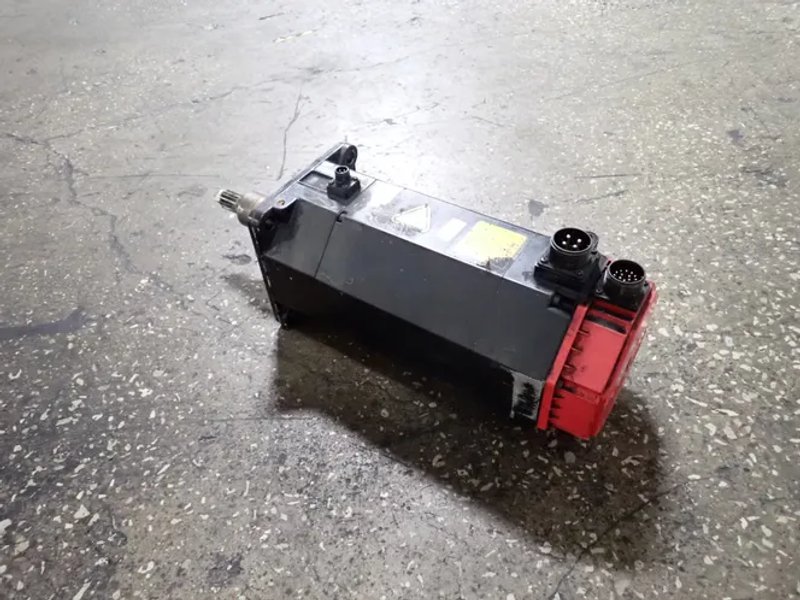 Fanuc  3.8 Kw  Servo Motor  - Am30/3000 / A06b-0166-b675#00
