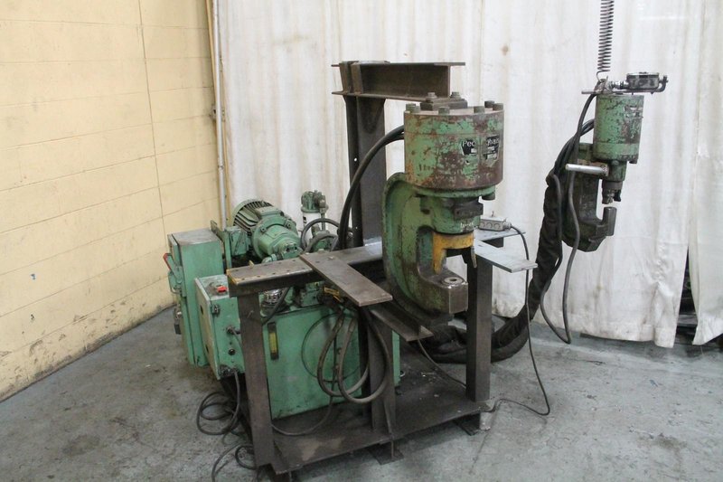 60 TON PEDDINGHAUS HYDRAULIC WEBB &amp; FLANGE PUNCH: STOCK: 66282