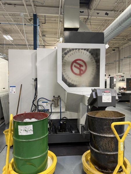 Haas UMC-750SS 5 Axis UMC, 2018 – Midaco Automatic Pallet Changer, TSC, Chip Conveyor