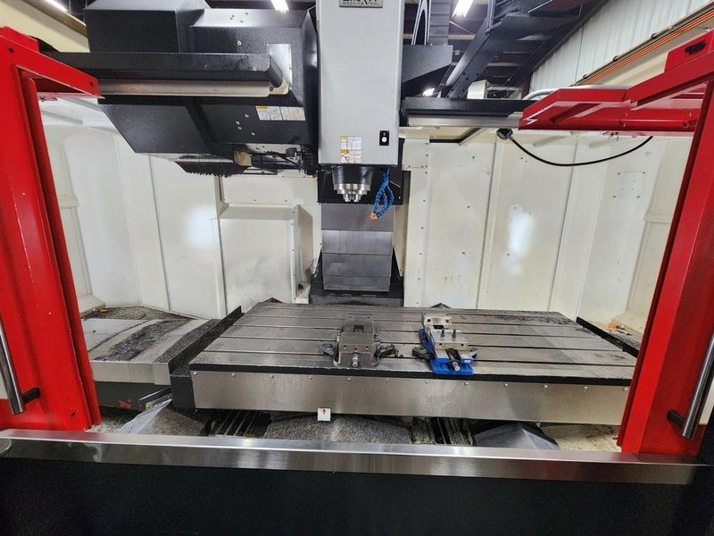 Smart SM2082-50 VMC, 2024 – 6K RPM Gear Driven Spindle, Box Ways, TSC, Chip Conveyor