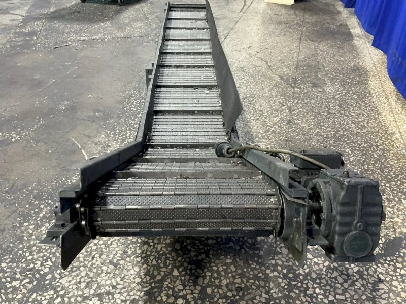 140 X15 Inclined Chip Conveyor