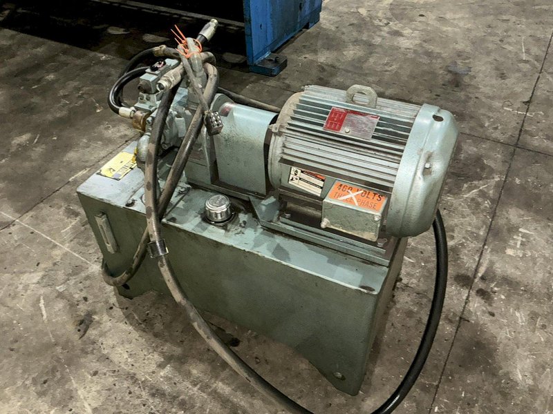 10 HP W.A. WHITNEY MODEL #600-500 HYDRAULIC UNIT: YOBRO #26359
