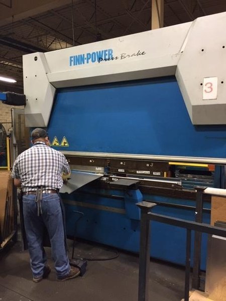 138 Ton X 10′ Finn-Power B125-3060 CNC Hydraulic Press Brake, 2004 – 6-Axis Backgauge, Wila Tooling, Sick Safety Light Curtains, Transformer, Delem 69 CNC Control