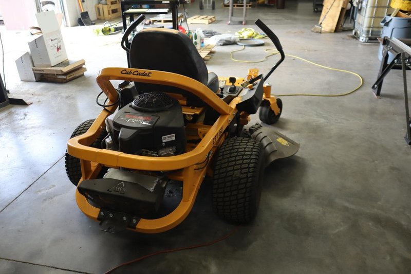 Cub Cadet Ultima ZT1 50" Lawn Mower, Zero-Turn Style, Kawasaki Engine - New 2019- Auction Item
