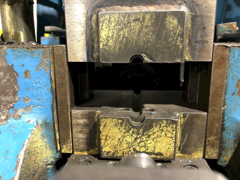 1" TORRINGTON VAIL MODEL #322 2-DIE HYDRAULIC TUBE END FORMER: STOCK #15170