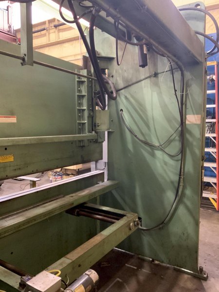 240 TON X 10' BETENBENDER HYDRAULIC PRESS BRAKE: STOCK #80837