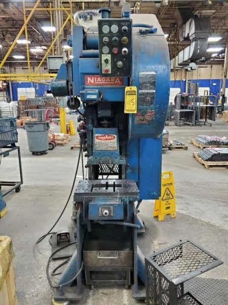 NIAGARA 22 TON OBI FLYWHEEL PRESS, STOCK# 14234J