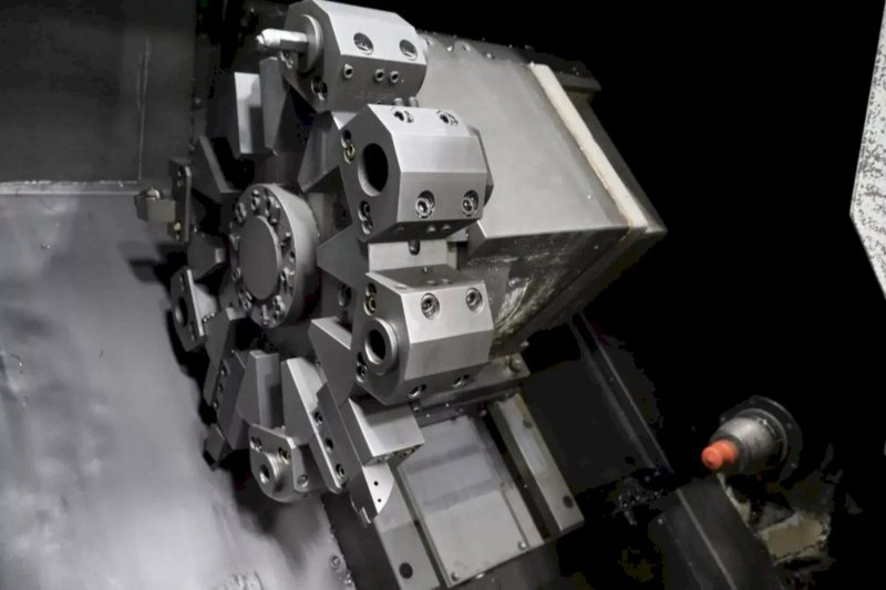 DOOSAN PUMA 240C CNC Lathes &amp; Turning Centers