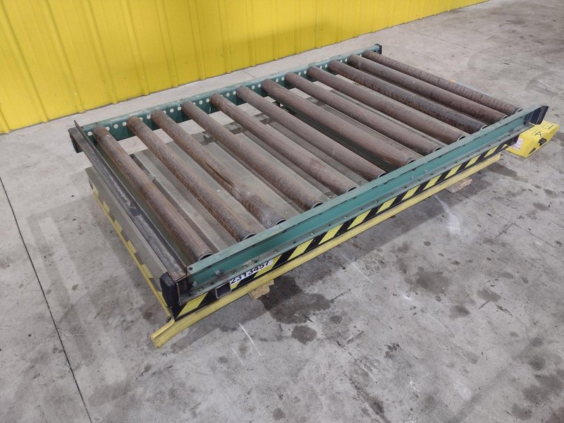 6' X 39" SOUTHWORTH HYDRAULIC ROLLER TOP LIFT TABLE: YOBRO #24782