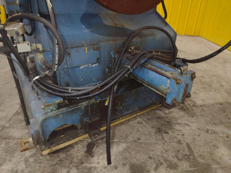 10,000 LB X 42” B&amp;K MOTORIZED UNCOILER COIL REEL : STOCK #22955