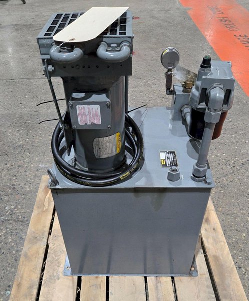 PARKER V24K0PAKN/10 1000PSI 20GAL 4GPM HYDRAULIC POWER UNIT USED