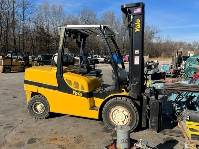 10,000 LBS YALE MODEL GLP-120 LP GAS FORKLIFT #3358