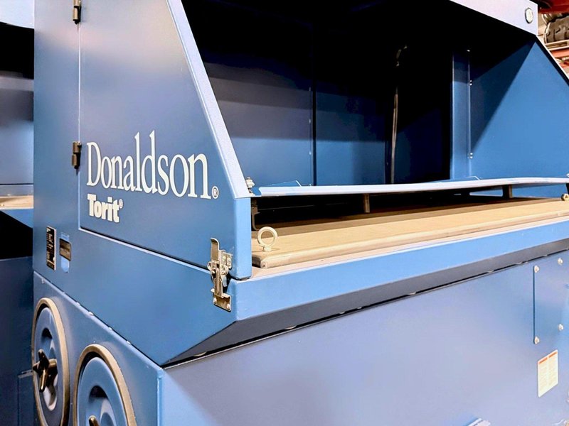Donaldson Torit Weld Bench WB3000