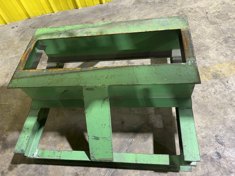 7,500 LB 3.75 TON BRADLEY SINGLE RIM VERTICAL COIL LIFTING TONG SCISSOR TYPE COIL LIFT: STOCK #15818