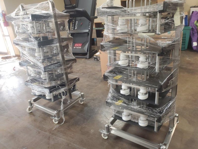 (4) INTRAY / QUPAQ Smart Stand Servo Automatic Tray Denesters, 2024 – w/ (2) Tool Trolleys