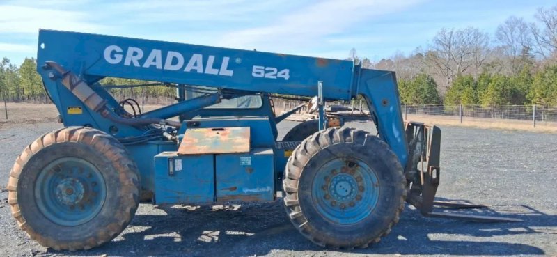 6,000 LB X 24' GRADALL MODEL #524 OFF ROAD TELEHANDLER, WITH SOLID RUBBER TIRES: YOBRO #25163