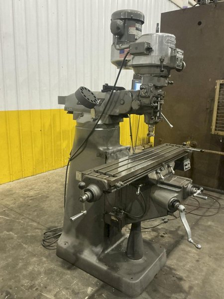 2 HP BRIDGEPORT SERIES I VERTICAL RAM TYPE KNEE MILL WITH DRO, POWER FEED: YOBRO #26188