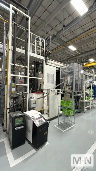 220 TON 13.7 OZ JSW MODEL JT220REIII VERTICAL CLAMP INJECTION MOLDING MACHINE MFG 2003