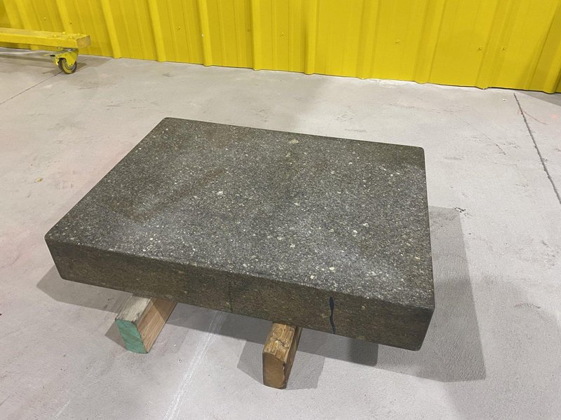 24" X 18" X 4"  AMERICAN METROLOGY SERVICE BLACK GRANITE INSPECTION SURFACE PLATE : STOCK #20061