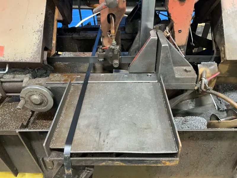 Amada 12” X 27.5” Horizontal Band Saw - Ha250w