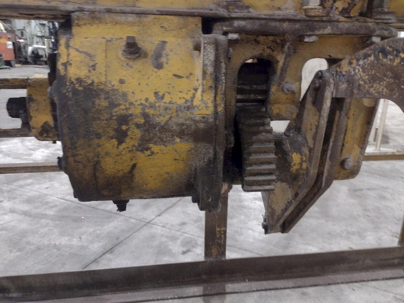 10,000 LBS X 96" CF ADJUSTABLE PLATE &amp; SHEET LIFTER: STOCK #22326