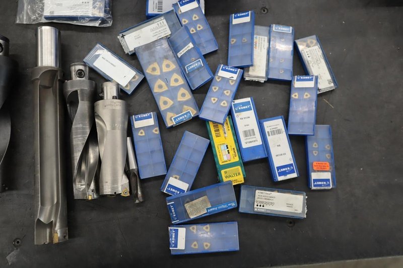 Komet Insert Thru Spindle Coolant Drills, Assorted Komet Insets- Auction Item