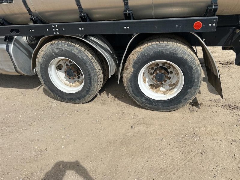 2012 Mack GU 713 1M2AX09C1CM010798
