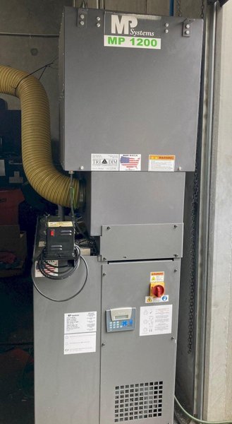 Kitamura Mycenter HX300iG/400, 2020, 8 Pallet Pool, 15k RPM, 110 ATC, Probe, Dual Chip Conveyors,