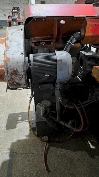 AMADA HA-400 HORIZONTAL BANDSAW USED