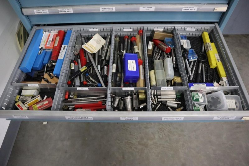 Lista HD Tool Cabinet LOADED with Perishable Cutting Tools, (14) Drawers- Auction Item