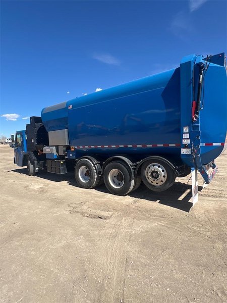 2024 Battle Motors Electric Garbage Truck 001371