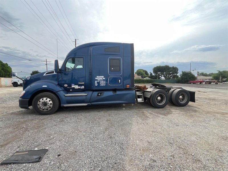 2020 Kenworth T680 1XKYD49X0LJ295151
