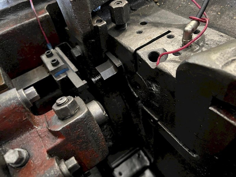 National Model 320 High Speed Roller Header