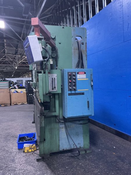 Niagara 100 Tons Press Brake - Hbm-100-8-10