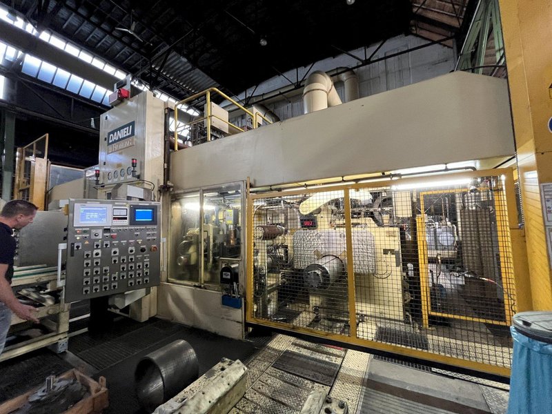 DANIELI FROHLING 350MM 4-HIGH REVERSING MILL