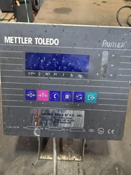 METTLER TOLEDO PANTHER W/ SCALE USED