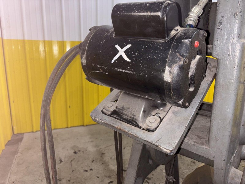 18" DELTA MODEL #40-604 SCROLL SAW: STOCK 23375