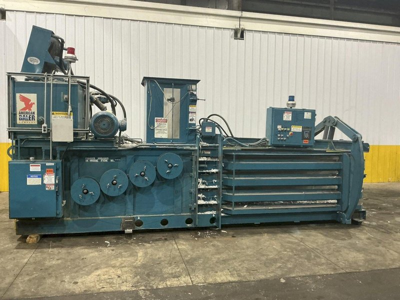 30" X 29" AMERICAN Model #3029730P HORIZONTAL AUTO TIE BALER : YOBRO 26346