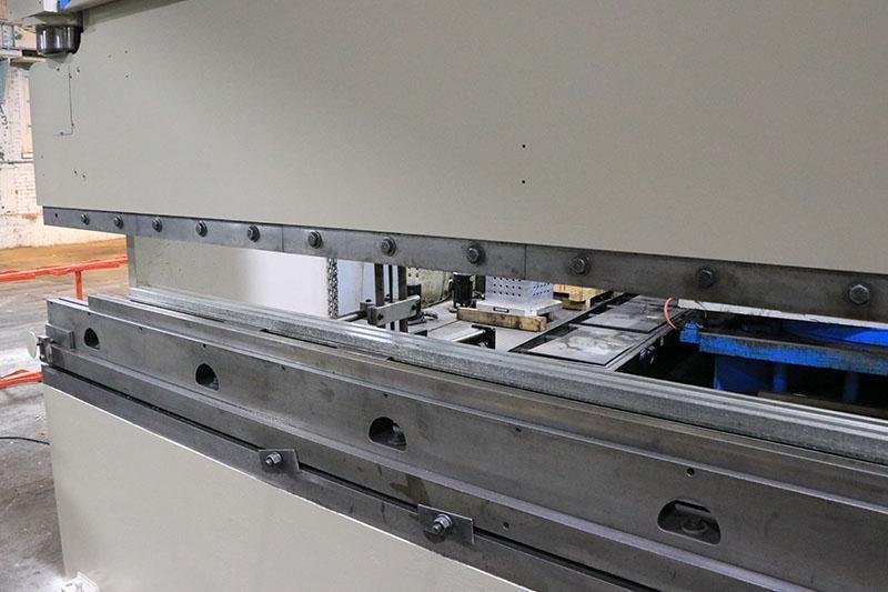 140 Ton x 12' Wysong Hydraulic Press Brake Model MTH-140-144