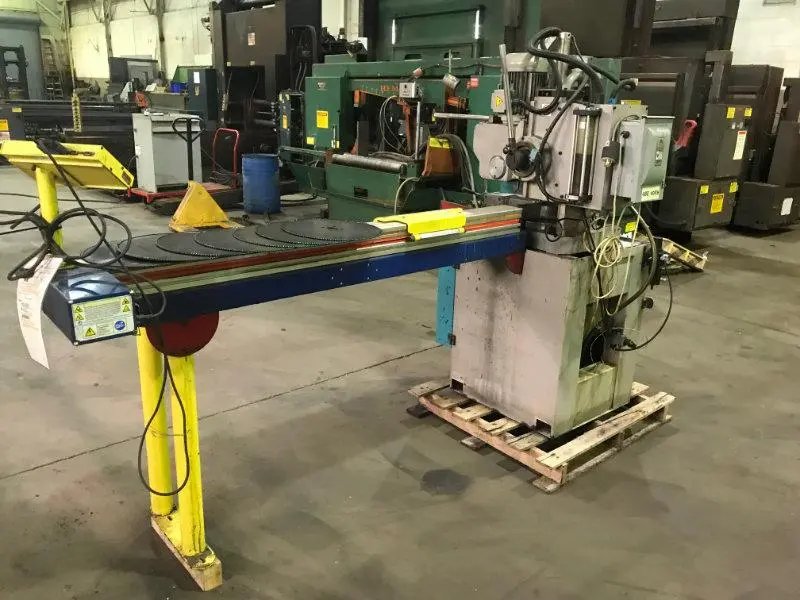 USED KMT C 360 SA SEMI-AUTOMATIC VERTICAL COLUMN COLD SAW WITH 6' TIGER STOP, Year 2006